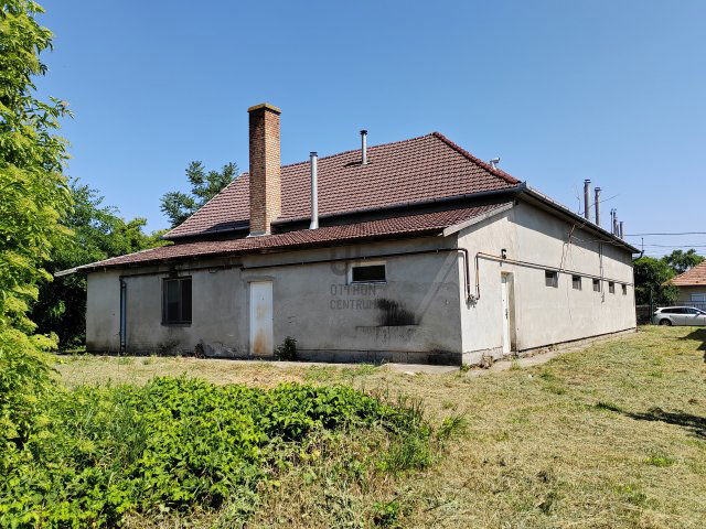 Eladó ipari ingatlan, Törtelen 75 M Ft / költözzbe.hu