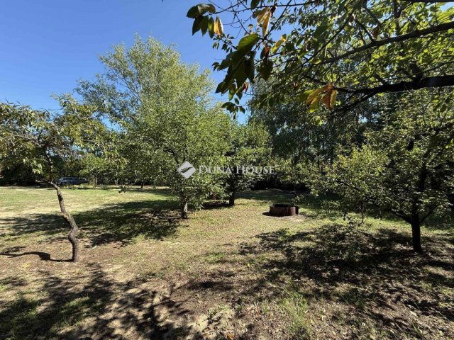 Eladó mezogazdasagi ingatlan, Helvécián 15.9 M Ft, 2 szobás