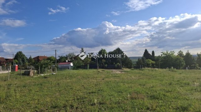 Eladó telek, Őrbottyánban 35 M Ft / költözzbe.hu