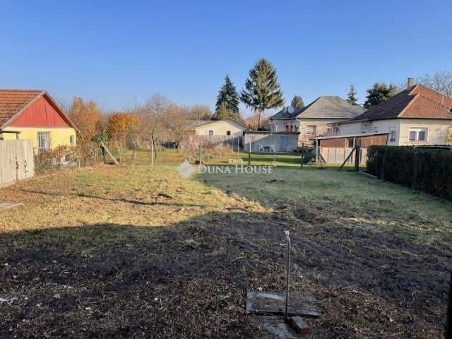 Eladó családi ház, Monoron 69 M Ft, 3 szobás