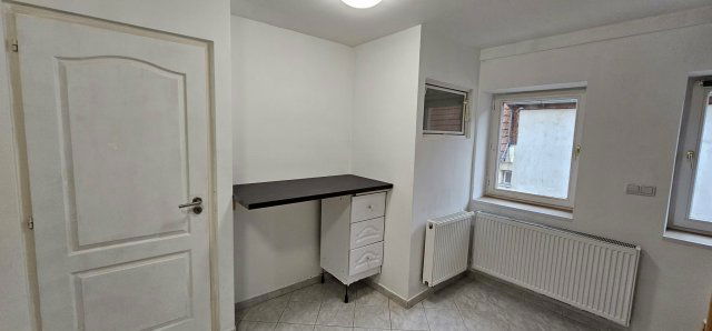 Eladó téglalakás, Sopronban 52.9 M Ft, 3 szobás