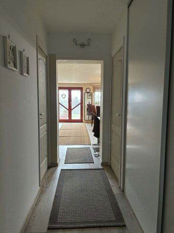 Eladó családi ház, Pécsett 199.9 M Ft, 6 szobás