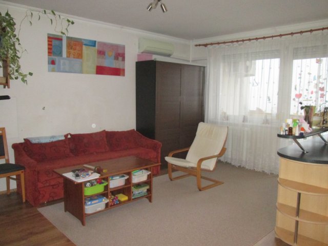 Eladó panellakás, Budapesten, XI. kerületben 89.9 M Ft, 4 szobás
