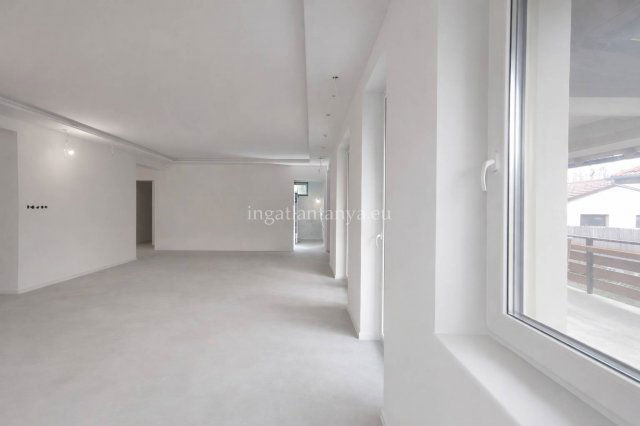 Eladó családi ház, Inárcson 150 M Ft, 6 szobás