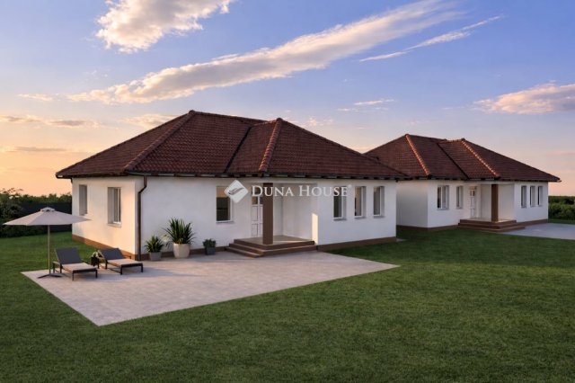 Eladó ikerház, Monoron 109.999 M Ft, 4 szobás