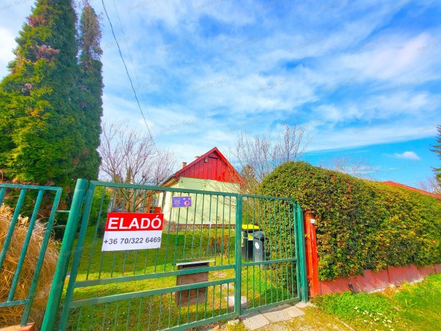 Eladó nyaraló, Győrött 55.9 M Ft, 2 szobás