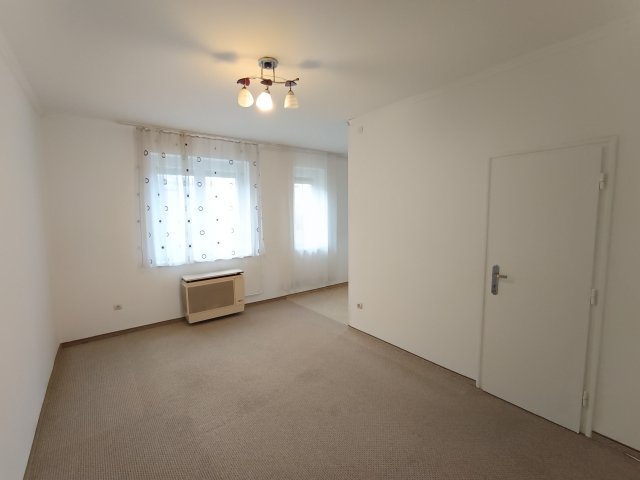 Eladó téglalakás, Miskolcon 24.9 M Ft, 2+1 szobás