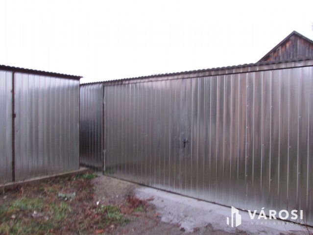 Eladó garázs, Balassagyarmaton 6.2 M Ft / költözzbe.hu