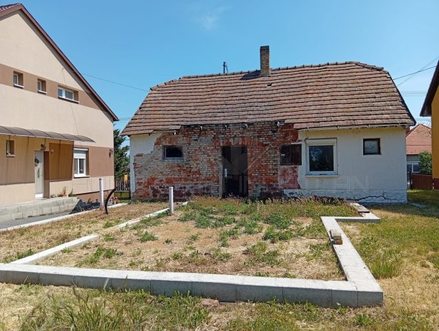 Eladó családi ház, Nagyszentjánoson 27.9 M Ft, 2 szobás