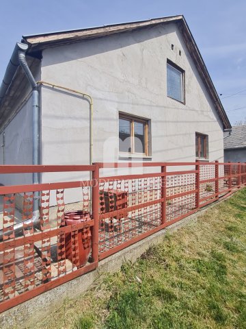 Eladó családi ház, Simontornyán 19.99 M Ft, 2 szobás