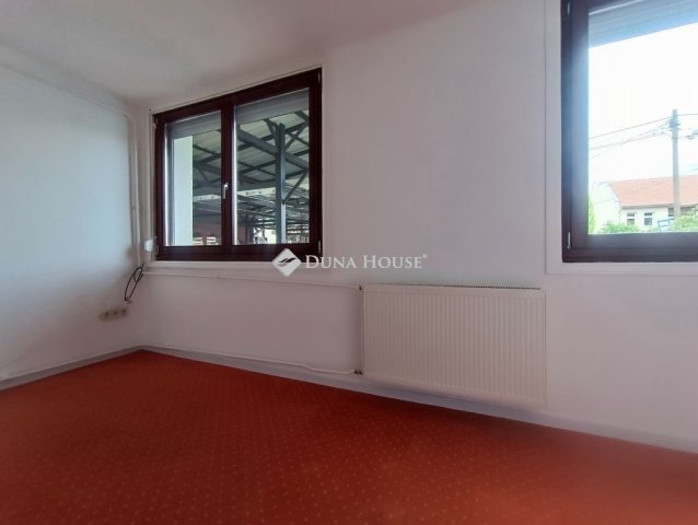 Eladó családi ház, Érden 147 M Ft, 4 szobás