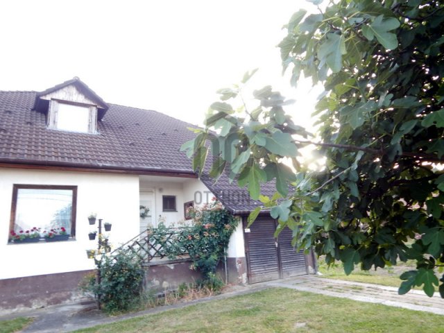 Eladó családi ház, Alsónemesapátiban 62 M Ft, 5 szobás
