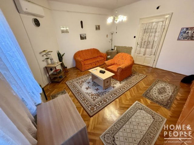 Eladó téglalakás, Szegeden 44.99 M Ft, 2 szobás