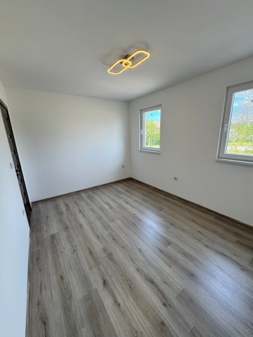 Eladó családi ház, Debrecenben 39.9 M Ft, 2 szobás