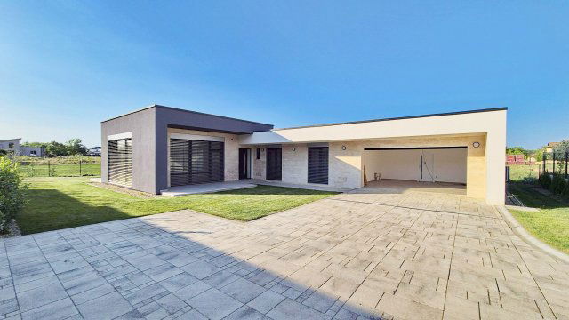 Kiadó családi ház, albérlet, Debrecenben 1150 E Ft / hó