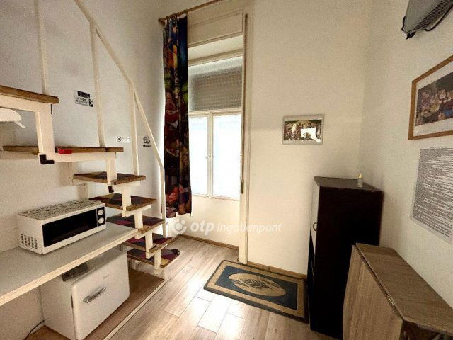 Eladó téglalakás, Budapesten, VIII. kerületben 82.1 M Ft