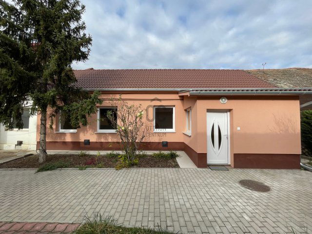 Eladó családi ház, Debrecenben 67.5 M Ft, 2 szobás