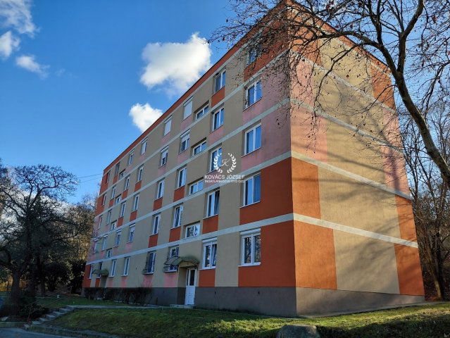 Eladó téglalakás, Ózdon, Szent István utcában 18.5 M Ft