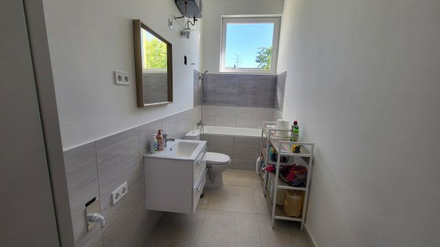 Kiadó iroda, Egerben 380 E Ft / hó, 5 szobás