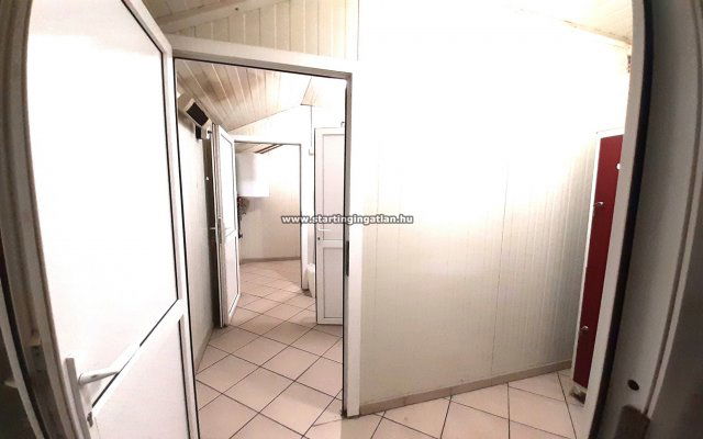 Eladó ipari ingatlan, Üllőn 220 M Ft, 12 szobás