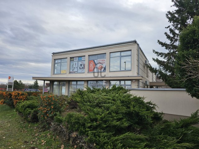 Eladó iroda, Veszprémben 330 M Ft / költözzbe.hu