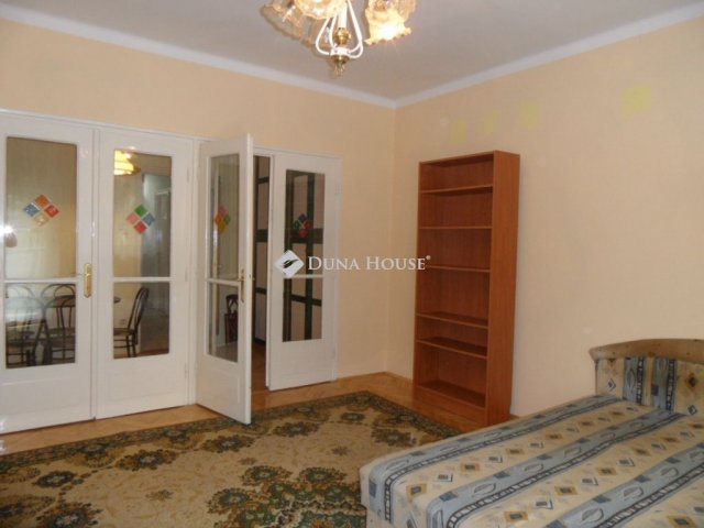 Kiadó téglalakás, albérlet, Szegeden 150 E Ft / hó, 1 szobás