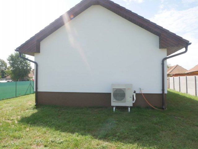 Eladó családi ház, Albertirsán 98 M Ft, 4 szobás