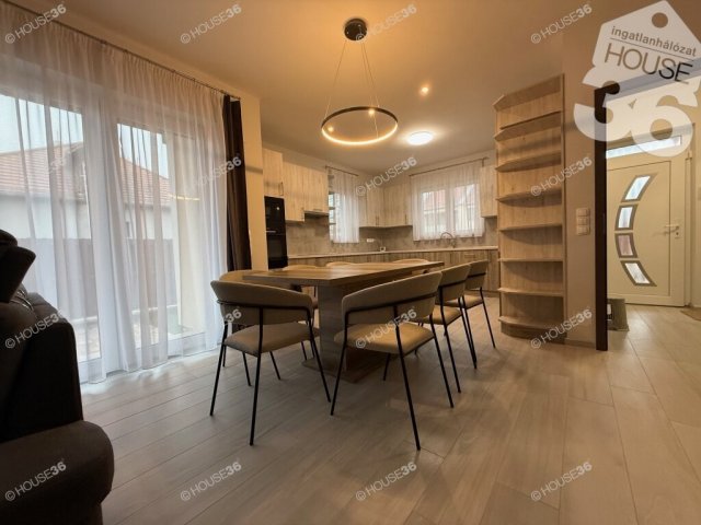 Kiadó családi ház, albérlet, Kecskeméten 500 E Ft / hó