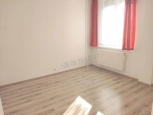 Kiadó téglalakás, albérlet, Mohácson, Ete János utcában