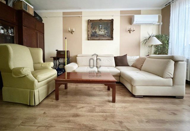 Eladó panellakás, Budapesten, XXI. kerületben 61.9 M Ft, 3 szobás