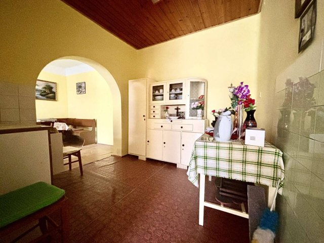 Eladó családi ház, Töttösön 18.5 M Ft, 4+1 szobás