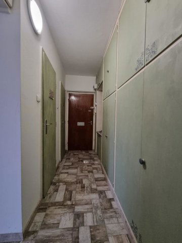 Eladó panellakás, Győrött 53.9 M Ft, 1+1 szobás