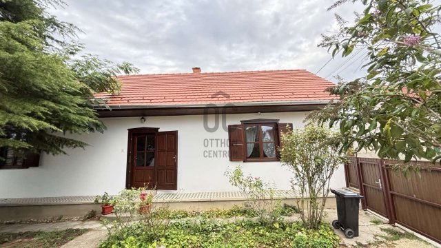 Eladó családi ház, Szellőn 55.99 M Ft, 2 szobás