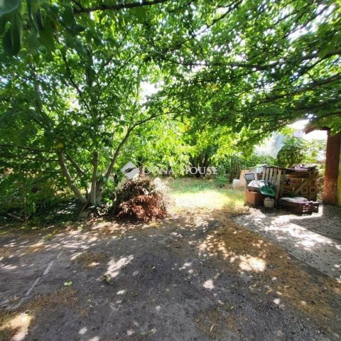 Eladó ikerház, Szegeden 51 M Ft, 4 szobás / költözzbe.hu