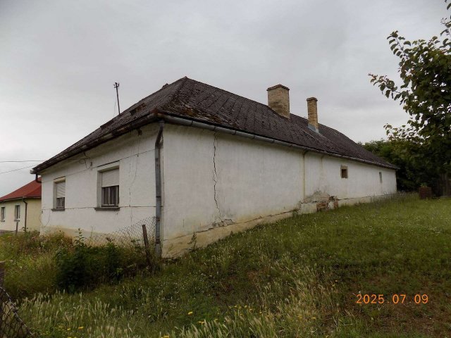 Eladó családi ház, Kocsolán 2.2 M Ft, 2 szobás