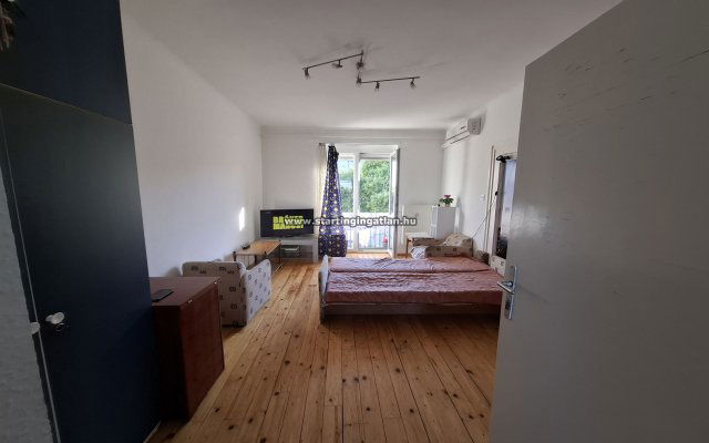 Eladó téglalakás, Budapesten, X. kerületben, Szárnyas utcában