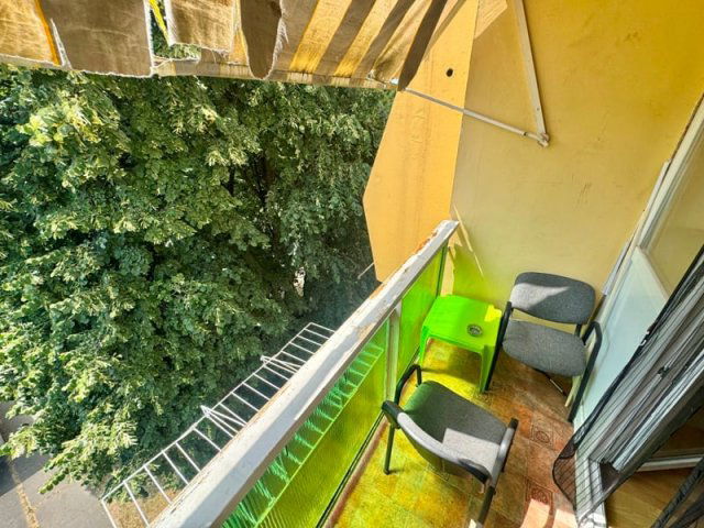 Eladó panellakás, Pécsett 39.9 M Ft, 2 szobás