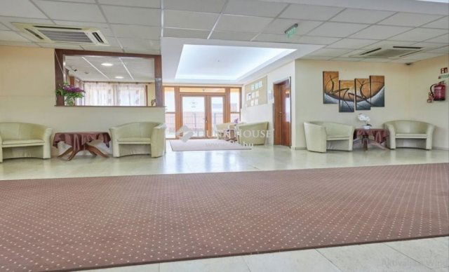 Eladó hotel, Hajdúszoboszlón 581.25 M Ft, 2 szobás
