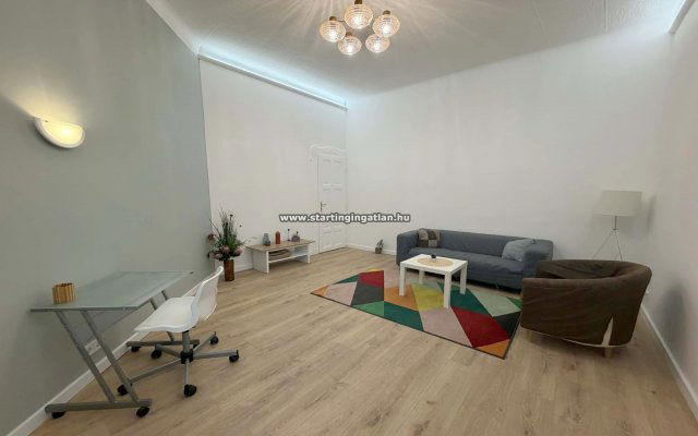 Eladó téglalakás, Budapesten, VIII. kerületben, Visi Imre utcában