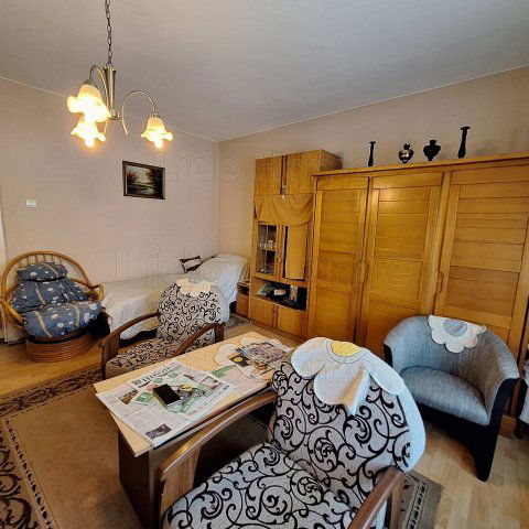 Eladó családi ház, Mezőkomáromban 17.99 M Ft, 9 szobás