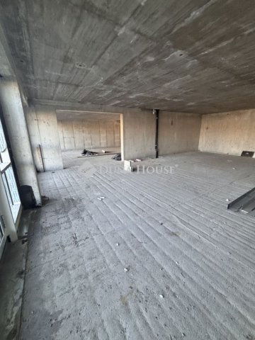 Kiadó üzlethelyiség, Győrött 667 E Ft / hó