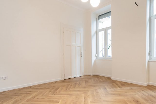 Eladó téglalakás, Budapesten, I. kerületben 109.9 M Ft, 3 szobás