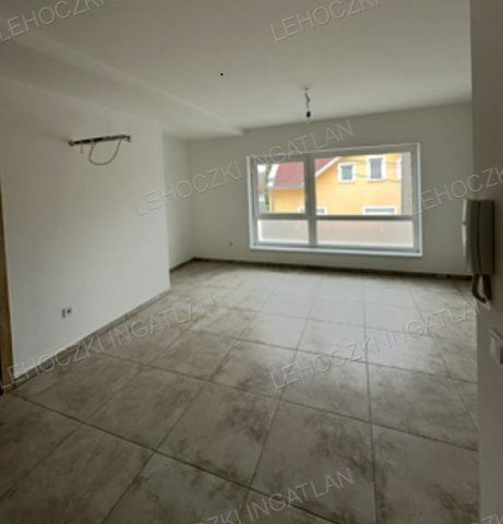 Eladó téglalakás, Nyíregyházán 48 M Ft, 2 szobás