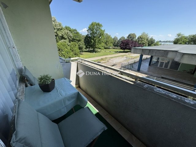 Eladó nyaraló, Balatonföldváron 39.9 M Ft, 1 szobás