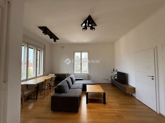 Eladó téglalakás, Budapesten, XII. kerületben, Kiss Áron utcában