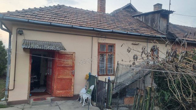 Eladó ikerház, Tokodaltárón 39 M Ft, 2 szobás