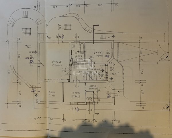Eladó családi ház, Erdőkertesen 119 M Ft, 5+2 szobás