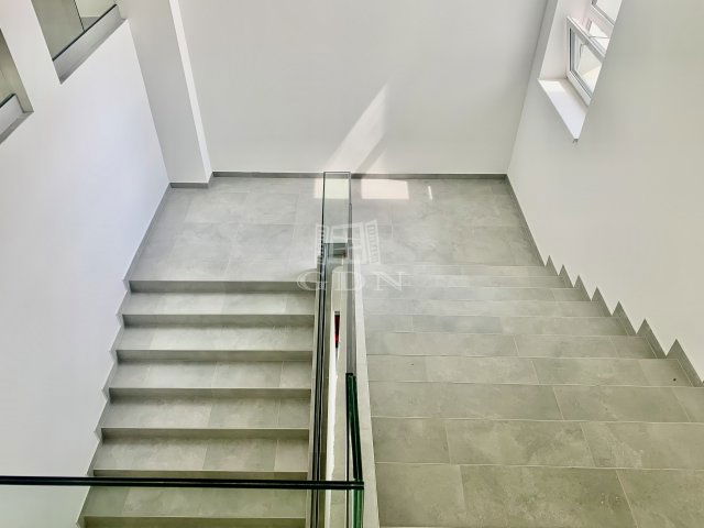 Eladó téglalakás, Rétságon 53.5 M Ft, 2 szobás