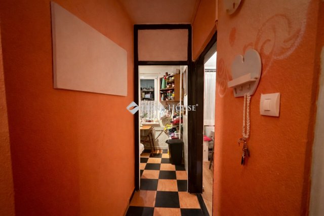 Eladó panellakás, Budapesten, XV. kerületben 68.9 M Ft, 3 szobás