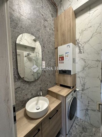 Eladó téglalakás, Budapesten, IX. kerületben 83.49 M Ft